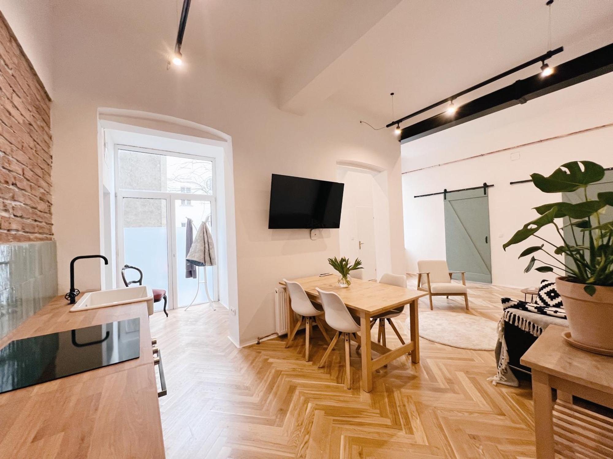 Central Loft Apartment Near Belvedere Castle Wien Eksteriør billede