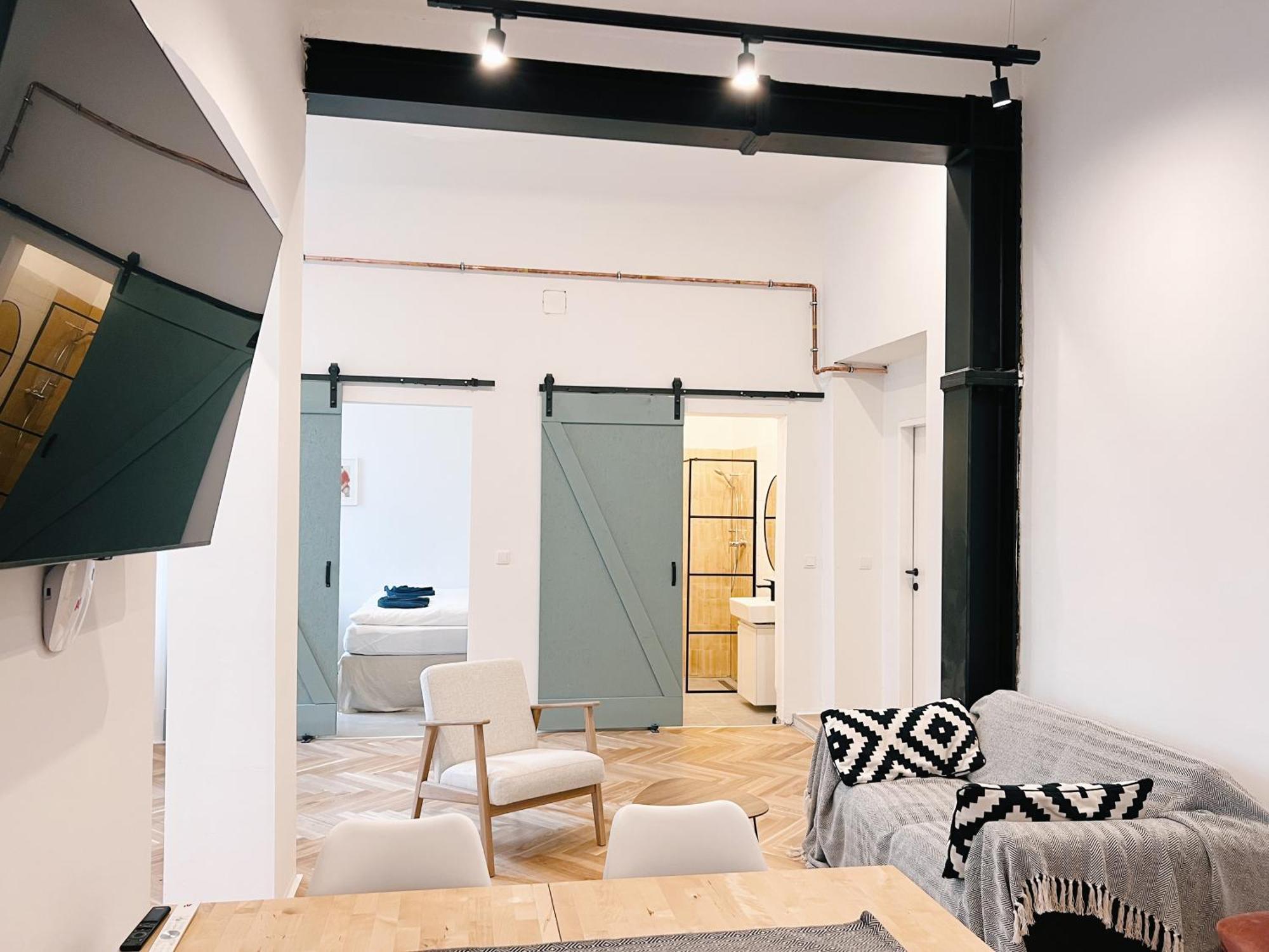 Central Loft Apartment Near Belvedere Castle Wien Eksteriør billede